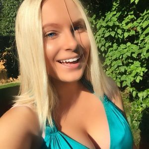 Meet your Posher, Sophie